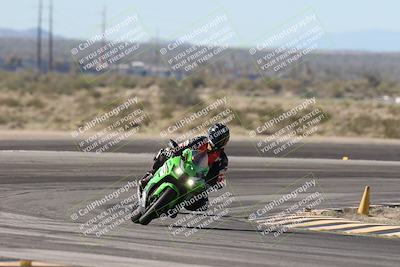 media/Jan-15-2026-Racers Edge (Thu) [[dfebeb70ab]]/3-B Group/Session 2 (Turn 11)/